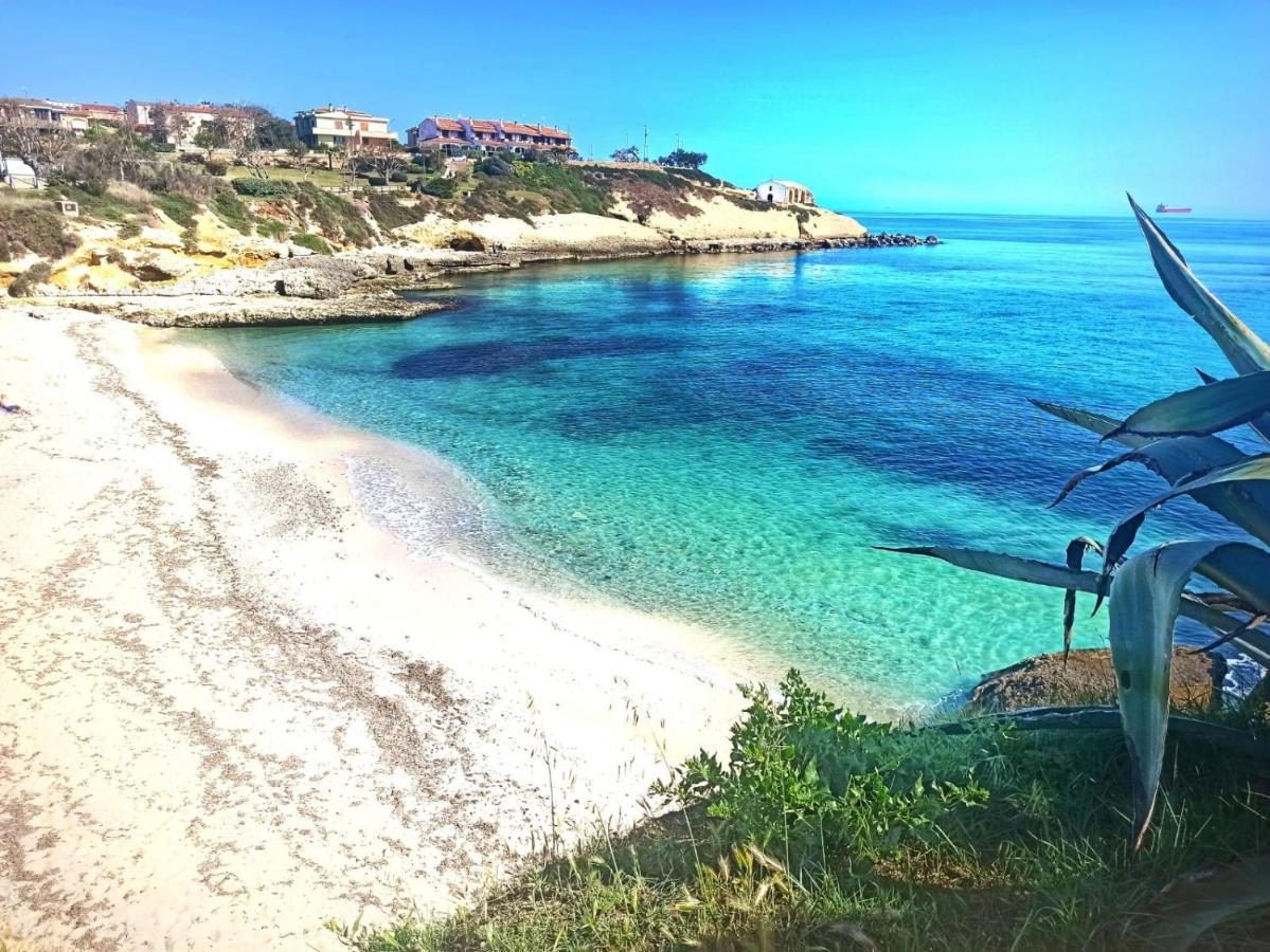 B&B Mamuthones Porto Torres Dış mekan fotoğraf
