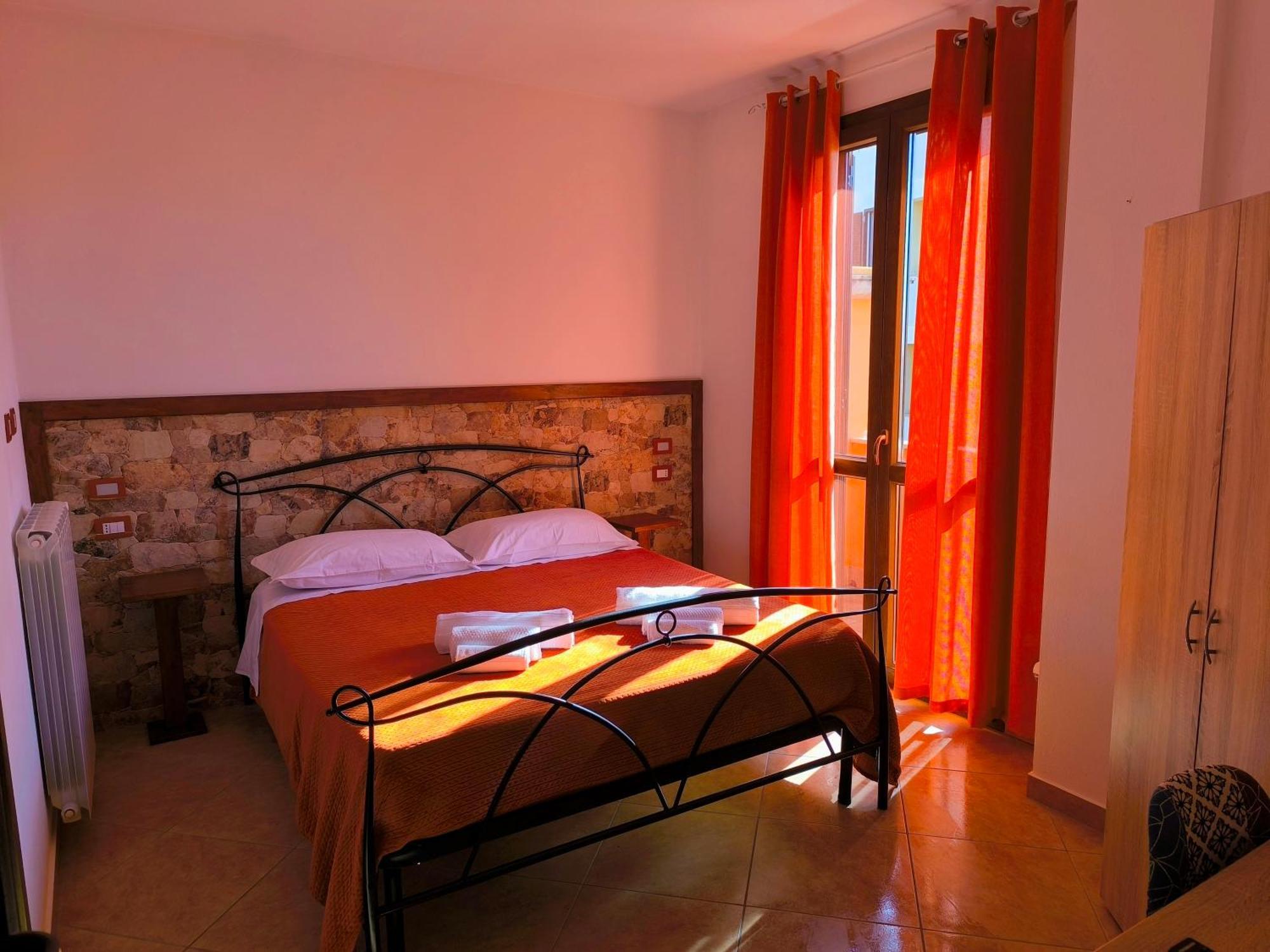 B&B Mamuthones Porto Torres Dış mekan fotoğraf