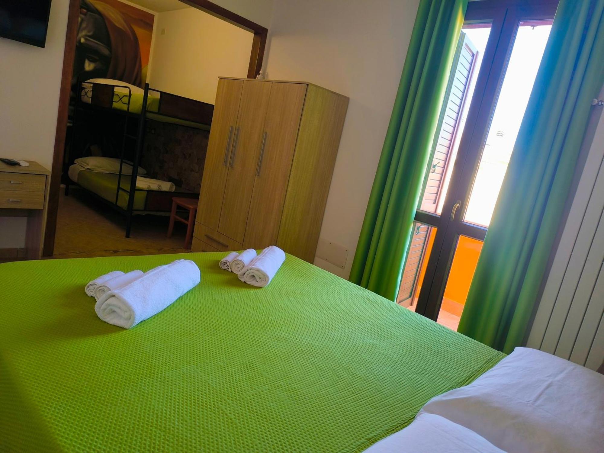 B&B Mamuthones Porto Torres Dış mekan fotoğraf